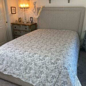 The Company Store Gray and White Floral Duvet Cover King Organic Cotton